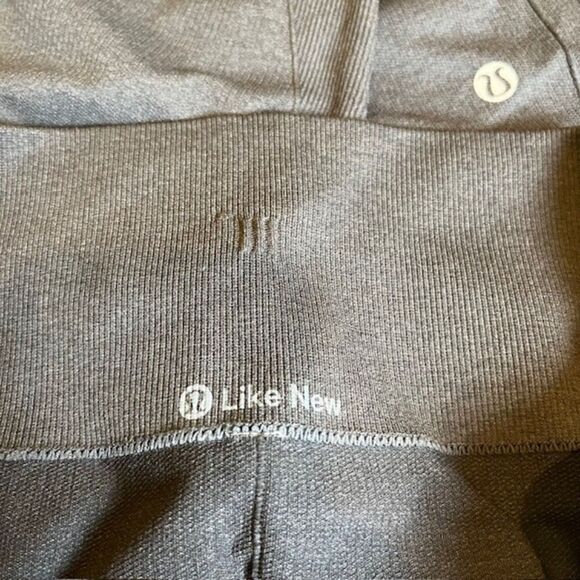 Lululemon In The Flow Crop II Heathered Inkwell 8 - Picture 9 of 11